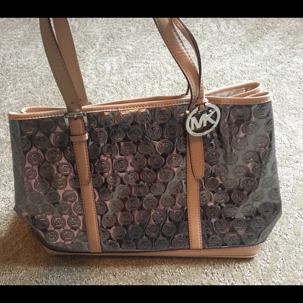 Michael Kors purse